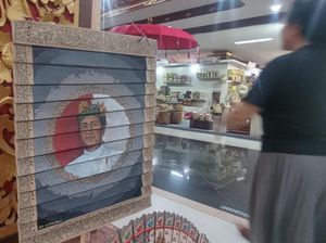 Lukisan Kerai Bergambar Jokowi Dipamerkan di PKB 2022