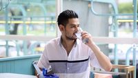 Kevin Hillers Sering Bagikan Video Kocak Saat Makan, Intip Potretnya!
