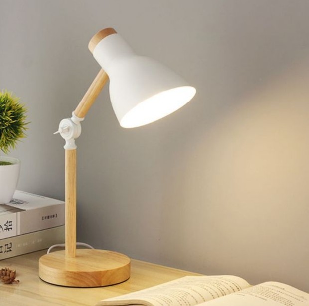 Lampu belajar estetik/Foto: Pinterest.com/litfad Lampu belajar estetik/Foto: Pinterest.com/litfad