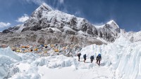 Fenomena Horor Mayat Bermunculan di Everest