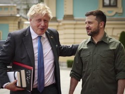 PM Inggris Mendadak Kunjungi Ukraina, Ada Apa?