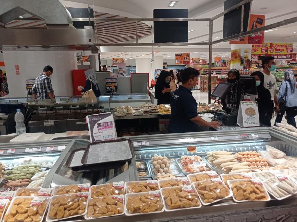 Diskonnya Banyak, Yuk Berbelanja di Transmart Delipark Medan