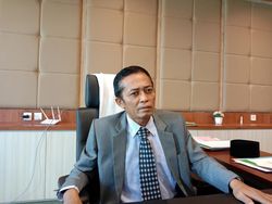 Bupati Lombok Tengah Bakal Setop Live TikTok Emak-emak Mandi Lumpur!