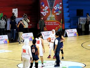 Anies Buka Final Liga Basket Piala Gubernur DKI Jakarta