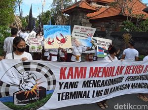 PT DEB Bantah Tudingan Walhi Soal Luas Lahan Mangrove untuk LNG PT DEB Bantah Tudingan Walhi Soal Luas Lahan Mangrove untuk LNG