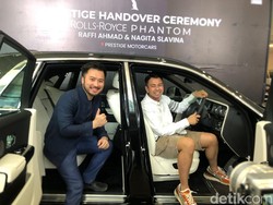 Sultan Banget! Raffi Ahmad Kasih Nagita Slavina Rolls Royce Terbaru Rp 20 M