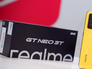 Unboxing Realme GT Neo 3T, Bawa Spek Menggiurkan Harga Rp 5 Jutaan Unboxing Realme GT Neo 3T, Bawa Spek Menggiurkan Harga Rp 5 Jutaan