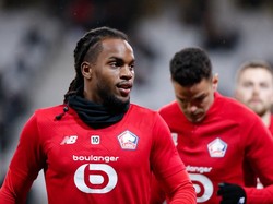 Milan Kelamaan Dekati Renato Sanches, PSG Siap Nyalip