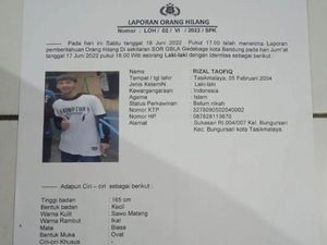 Keluarga Ungkap Kejadian Pilu di Balik Hilangnya Bobotoh Tasik Keluarga Ungkap Kejadian Pilu di Balik Hilangnya Bobotoh Tasik