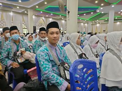 Calon Jemaah Haji Termuda di Bone Usia 24 Tahun, Gantikan Ayah yang Wafat