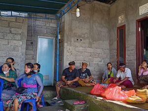 Keluarga Korban Laka Maut Baturiti Minta Perusahaan Bus Bertanggungjawab