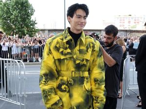 Win Metawin Positif COVID-19!