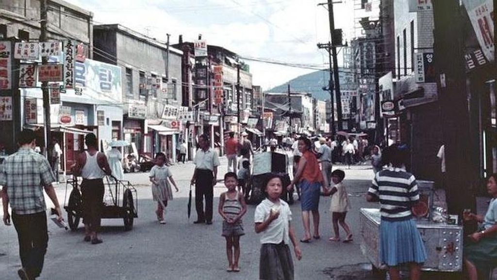 Potret Langka Korea Selatan Saat Masih Negara Miskin Potret Langka Korea Selatan Saat Masih Negara Miskin