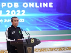 Gubernur Riau Ungkit Kegagalan PPDB Online Tahun Lalu