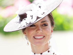 Foto: Penampilan Mengejutkan Kate Middleton Nonton Balap Kuda Royal Ascot