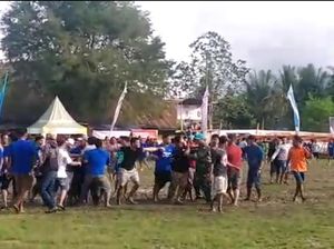 Suporter Tim Turnamen Sepak Bola di Enrekang Bentrok, Polisi Damaikan