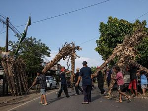 Begini Nih Persiapan Perang Obor di Jepara, Sibuk dan Ramai