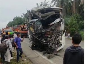 7 Korban Kecelakaan Maut di Labusel: 3 Tewas di TKP, 4 di RS