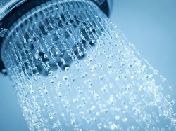 Kaitan Mandi dan Makan hingga Cara Bersihkan Diri dari Makanan Haram