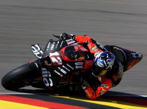 Mengenal Perangkat yang Bikin Motor Vinales Amblas Mengenal Perangkat yang Bikin Motor Vinales Amblas