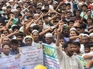 10.000 Pengungsi Rohingya Demo di Bangladesh, Minta Pulang ke Myanmar