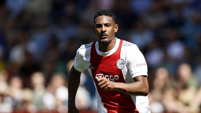 ARNHEM - Sebastien Haller of Ajax during the Dutch Eredivisie match between Vitesse and Ajax at the Gelredome on May 15, 2022 in Arnhem, Netherlands. ANP MAURICE VAN STEEN (Photo by ANP via Getty Images)