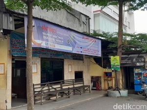 Keluarga Korban Tabrakan Maut Labusel Datangi Loket PMH di Medan Keluarga Korban Tabrakan Maut Labusel Datangi Loket PMH di Medan