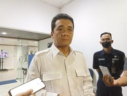 Wagub DKI Serahkan Relokasi Warga Penghuni Bedeng Area JIS ke Pj Gubernur