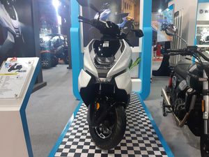 Tantang PCX Electric, Motor Listrik China Zeeho AE8 Nongol di RI Tantang PCX Electric, Motor Listrik China Zeeho AE8 Nongol di RI