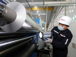 Pabrik di China Diminta Perketat Operasi demi Tekan Kasus COVID-19