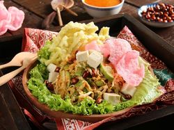 Aduh Enaknye! 5 Makanan Khas Betawi Ini Tercatat di TasteAtlas Aduh Enaknye! 5 Makanan Khas Betawi Ini Tercatat di TasteAtlas