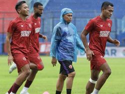 Pemain PSM Makassar saat Libur Liga 1, Safrudin Latihan-Ricky Memancing
