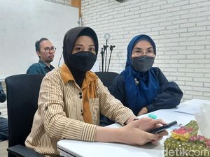 Brigadir Suci Pertanyakan Sanksi Berat Pemkab OKI ke Suaminya Brigadir Suci Pertanyakan Sanksi Berat Pemkab OKI ke Suaminya