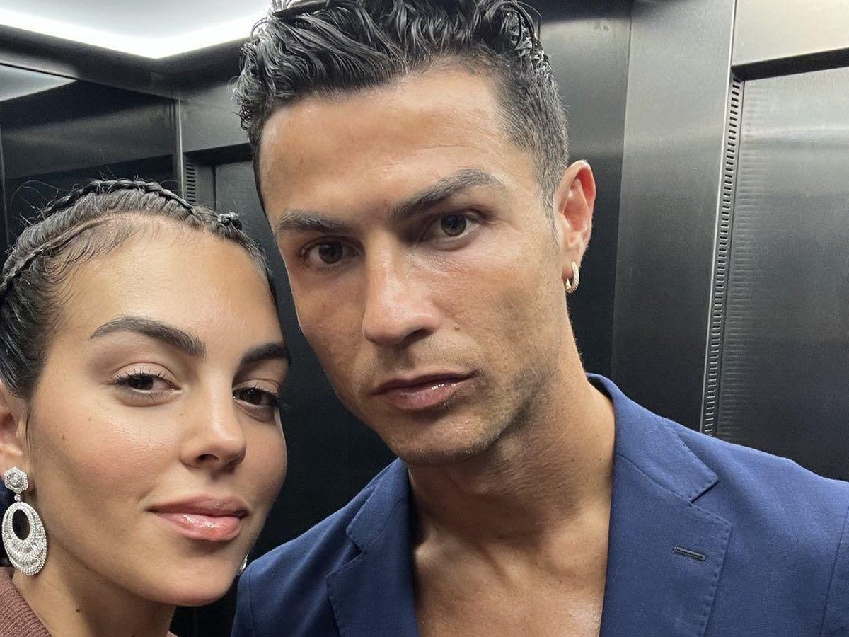 Cristiano Ronaldo dan Kamar Erotis (Instagram/cristiano)