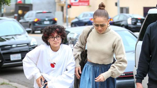 8 Foto Anak JLo yang Gendernya Tidak Ingin Disebut Perempuan atau Laki-laki