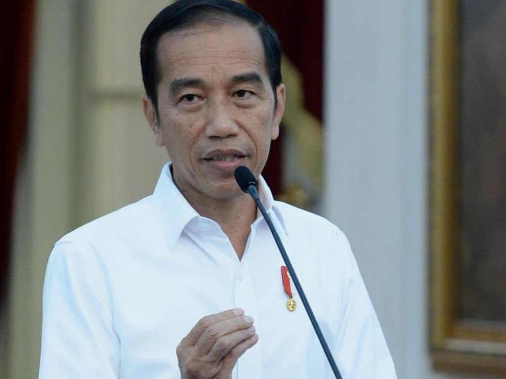 Saat Jokowi Salah Sebut Kabinet Indonesia Bersat... di Rakernas PDIP