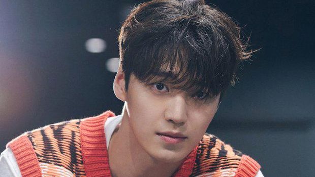 Lee Tae Hwan Siap Daftar Wajib Militer Akhir Juni