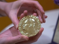 Medali Nobel Jurnalis Rusia Dilelang Rp 1,5 T untuk Anak-anak Ukraina
