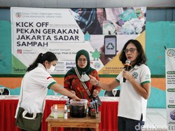 Jakarta Mau Hajatan, Anies Ajak Warga Sadar Sampah