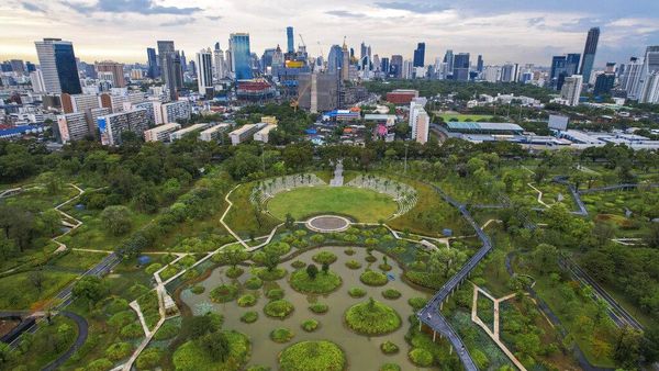 Ciamik, Bangkok Punya Hutan Kota yang Sangat Luas dan Seindah Ini