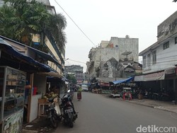 Melacak Jejak Kereta Api di Pasar Rel Kota Tasikmalaya