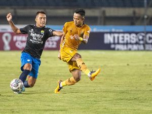 Erwin Ramdani Diplot Striker Gantikan David da Silva yang Cedera Erwin Ramdani Diplot Striker Gantikan David da Silva yang Cedera