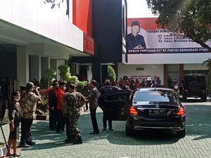 Jokowi Hadiri Rakernas II PDIP di Jaksel