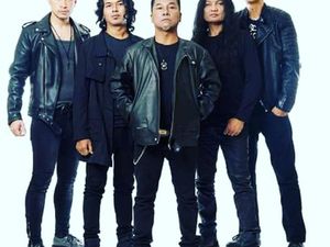 Album Legendaris Band Roxx Bakal Dirilis Ulang, Intip Bocorannya... Album Legendaris Band Roxx Bakal Dirilis Ulang, Intip Bocorannya...