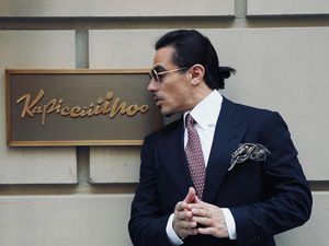 Salt Bae Pamer Bisnis Baru, Coffee Shop Kapicciiiinoo yang Mewah