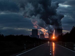 Siasati Embargo Gas Rusia, Eropa Kembali Lirik Batu Bara