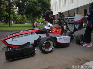 Mobil Balap Bimasakti UGM Siap Berlaga di Formula Student Netherlands Mobil Balap Bimasakti UGM Siap Berlaga di Formula Student Netherlands