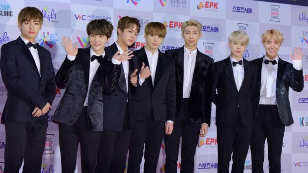 SEOUL, SOUTH KOREA - JANUARY 19: BTS attends 26th High1 Seoul Music Awards at Jamsil Arena on January 19, 2017 in Seoul, South Korea. (Photo by The Chosunilbo JNS/Imazins via Getty Images)