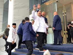 Pantun Sekjen PKS ke Paloh: Hati-hati Paku Berkarat, Rekan Koalisi 2024