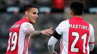 Jika ditotal, MU harus mengeluarkan 180 juta euro atau sekitar Rp 2,8 triliun jika hendak merekrut Martinez, Timber, dan Antony dari Ajax musim panas ini. Foto: Soccrates Images/Getty Images